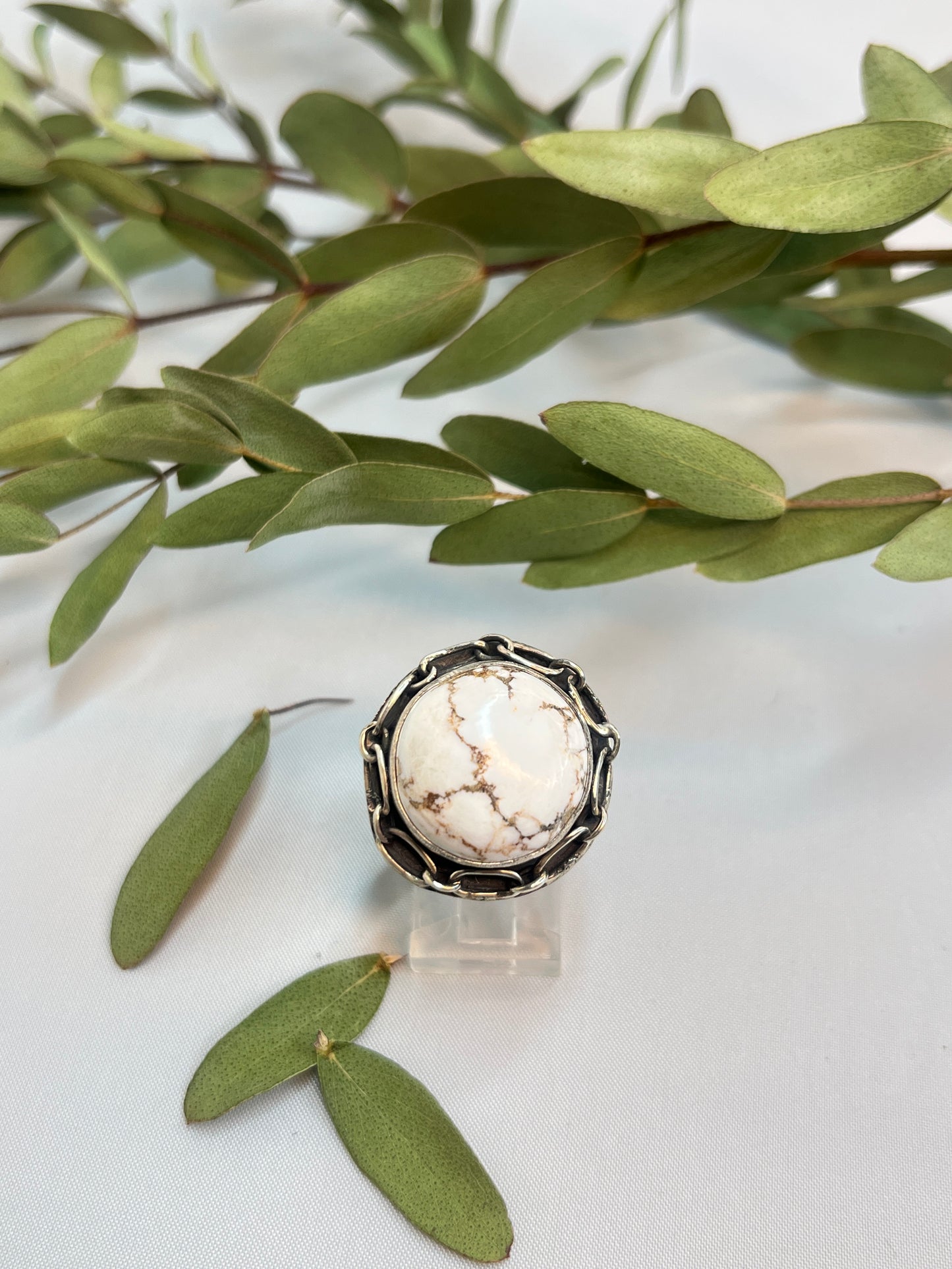 Wild Horse Chain Ring | Size 8