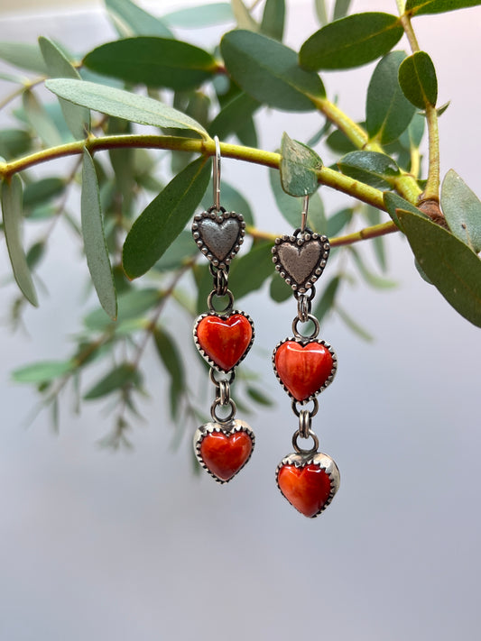 Spiny Oyster ♡ Heart Dangle Earrings | French Hook